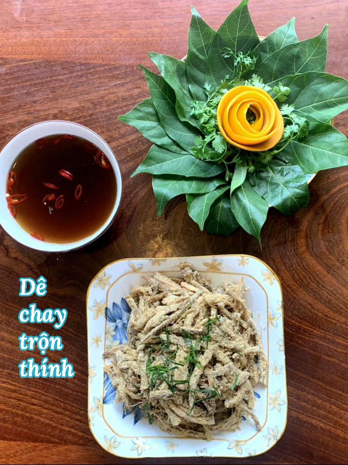 Thịt dê chay (500g/gói)-duoc-ban-tai-K&N Family