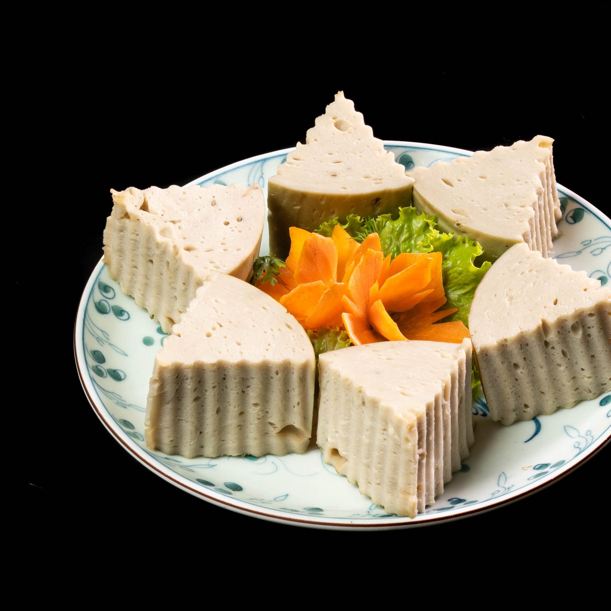 Giò lụa chay (gói 200g)-duoc-ban-tai-K&N Family