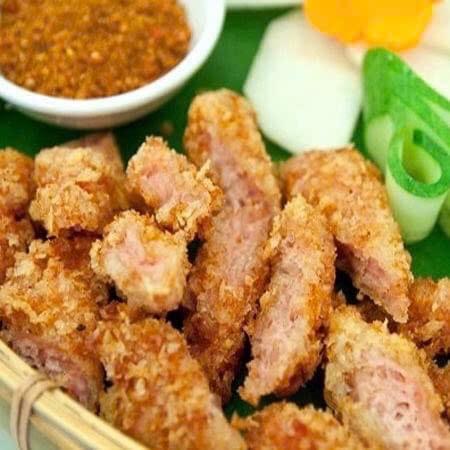 Nem Chua Rán-duoc-ban-tai-Tiệm chè sen MộcMộc - Thanh Xuân