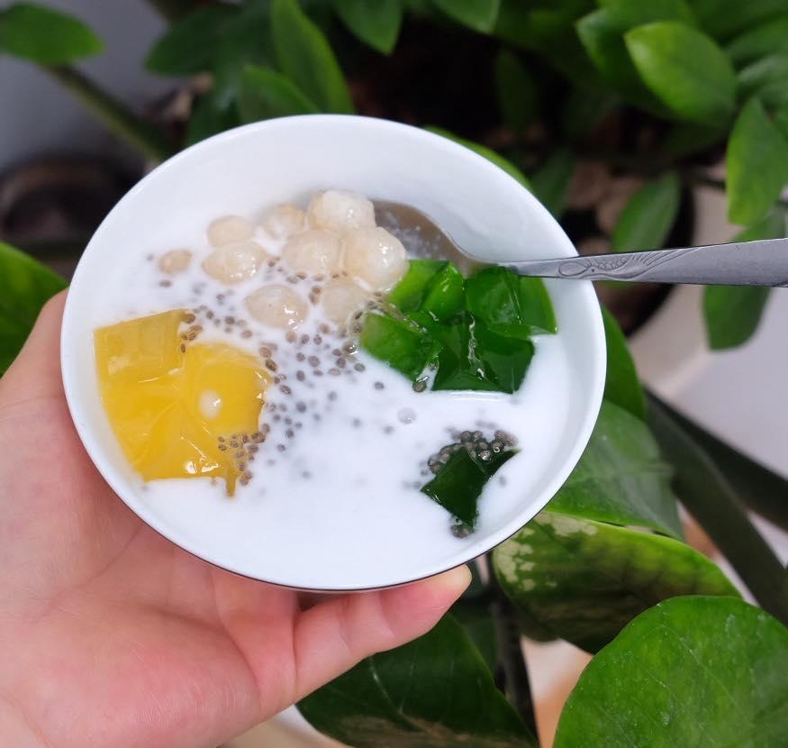 Sữa Chua Thạch Trân Châu-duoc-ban-tai-Tiệm chè sen MộcMộc - Thanh Xuân