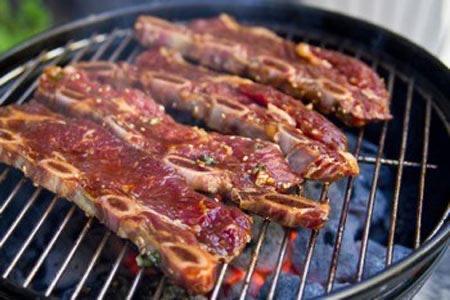 Dẻ sườn có xương-duoc-ban-tai-Hoàng Huyền