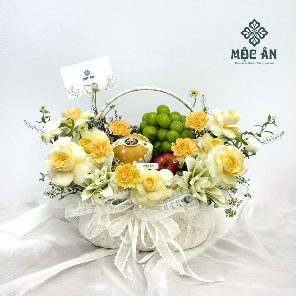 Giỏ Hoa Quả Vàng Trắng Size Bé-duoc-ban-tai-HOA LỄ MỘC ÂN