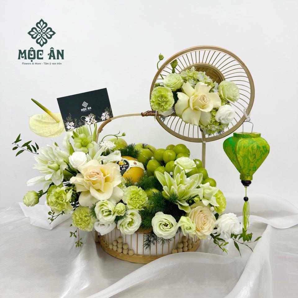 Giỏ Hoa Quả Nho Xanh Tone Xanh-duoc-ban-tai-HOA LỄ MỘC ÂN