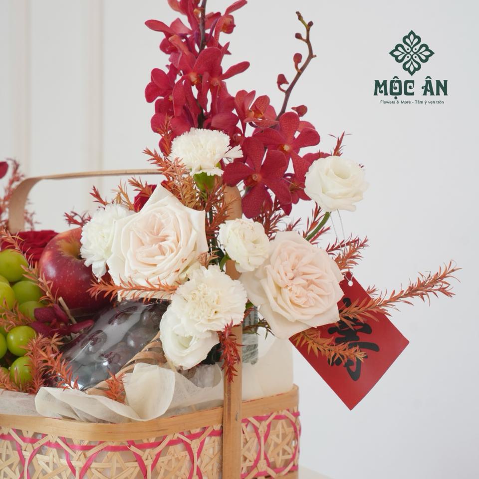 Giỏ Hoa Quả Tông Đỏ Nho Táo Cherry-duoc-ban-tai-HOA LỄ MỘC ÂN