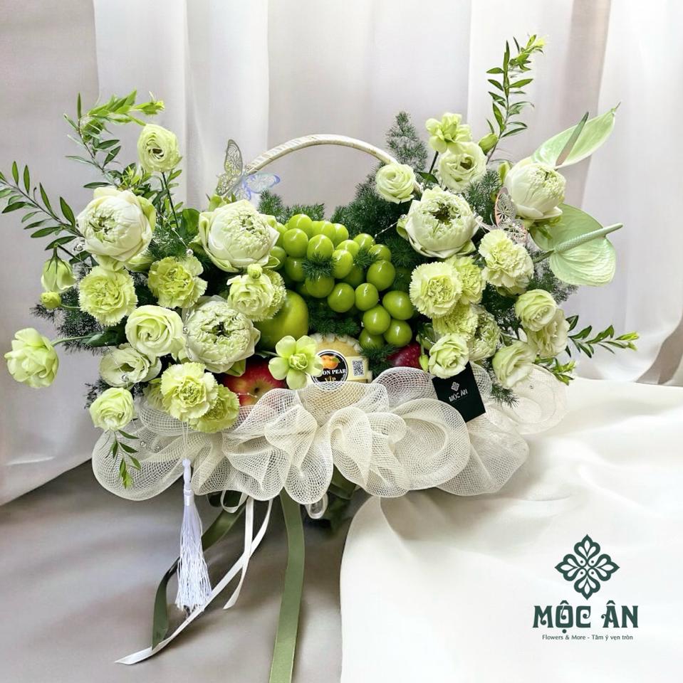 Giỏ Hoa Quả Xanh Trắng Nho Táo Lê-duoc-ban-tai-HOA LỄ MỘC ÂN