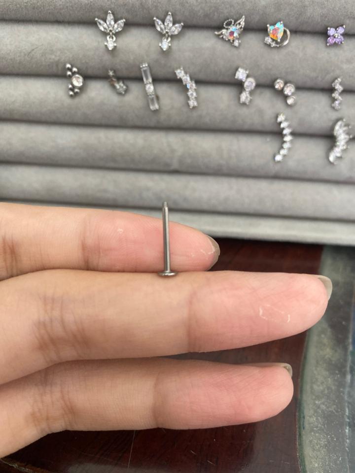Khuyên cơ bản 1 bi 12mm-duoc-ban-tai-BO Xỏ Khuyên