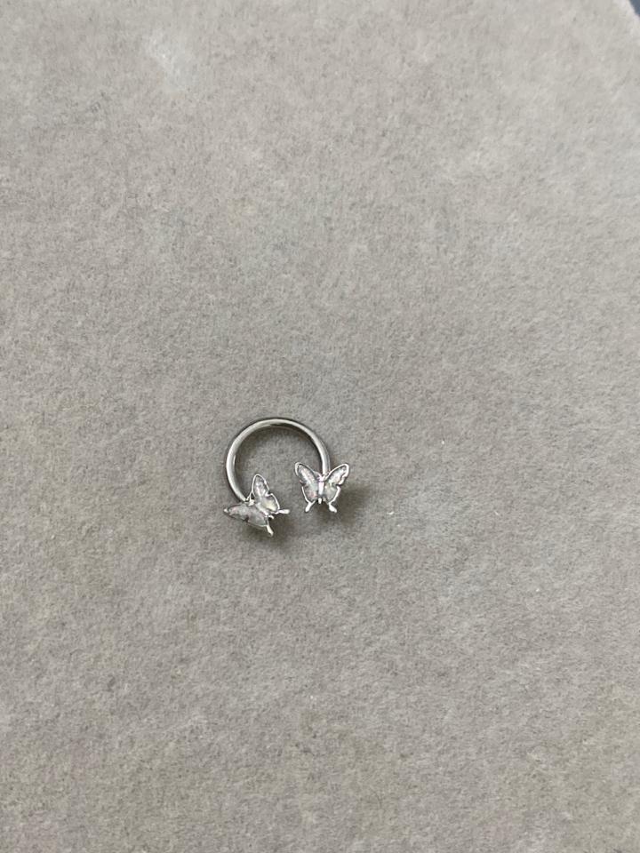 Khuyên vòng daith gắn 2 bướm -duoc-ban-tai-BO Xỏ Khuyên