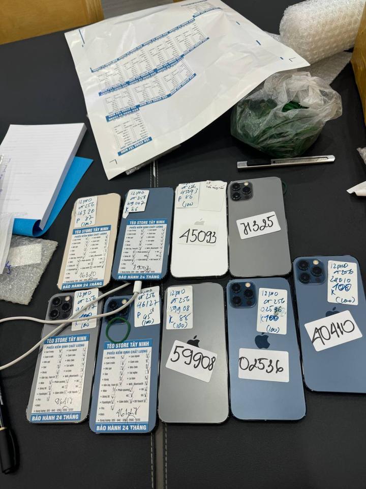 12 Pro 256G 16320-89007-45093-71325-40410-02536-59908-46127-96417-67032-duoc-ban-tai-Tèo Store