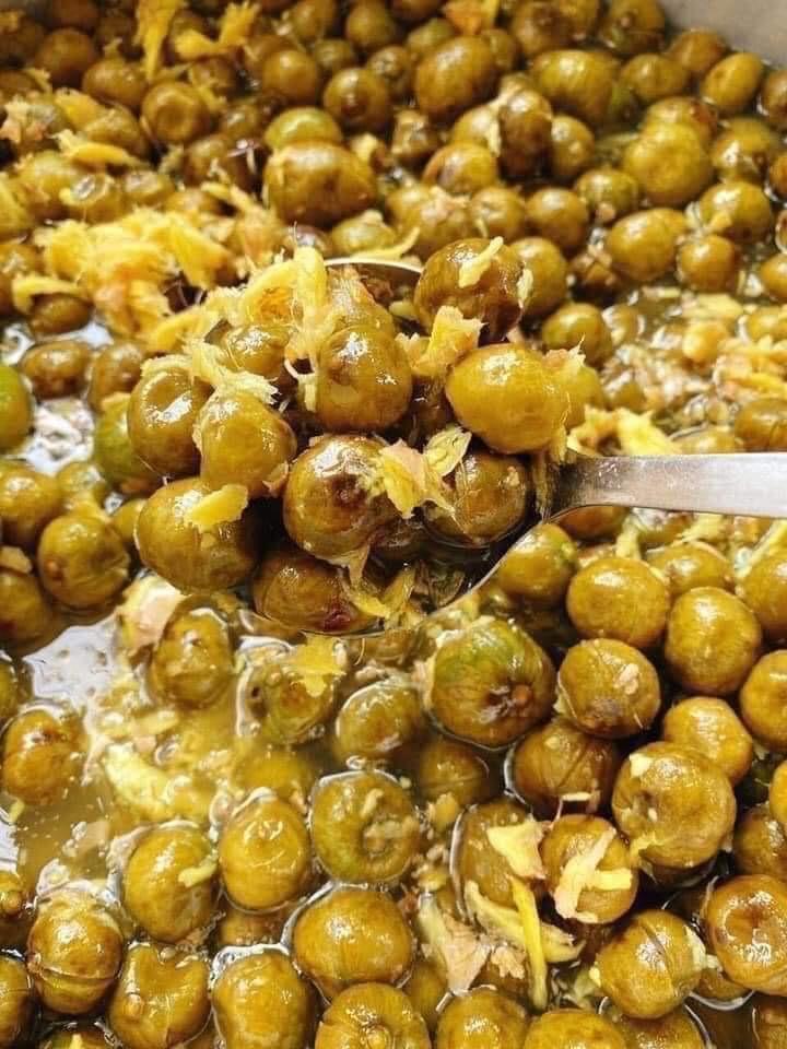 Sấu ngâm đường-duoc-ban-tai-BẾP NẮNG