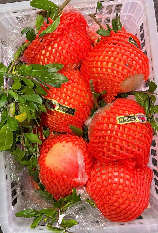 Lựu Hồng Ruột - 1Kg-duoc-ban-tai-Siêu Thị Mini - Gia Đình Food