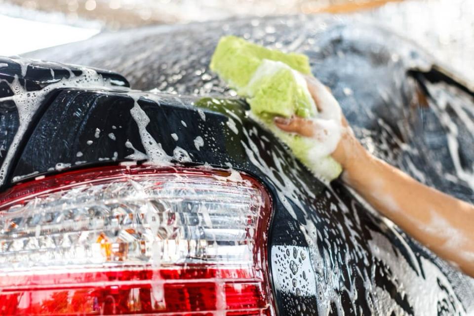 Dịch vụ rửa xe-duoc-ban-tai-Nội Thất Ô Tô Nguyễn Anh