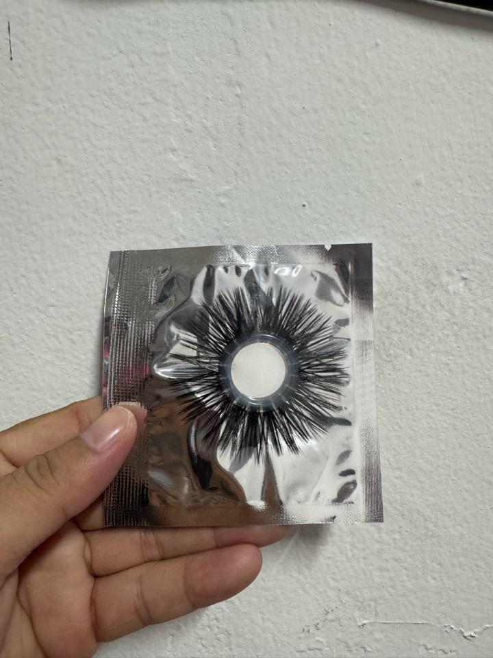 Vòng đeo Râu Rồng/ Lông Mi-duoc-ban-tai-G-SHOP Nguyễn Đáng