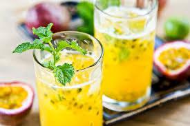 Nước ép chanh leo-duoc-ban-tai-Tâm Quang Trần