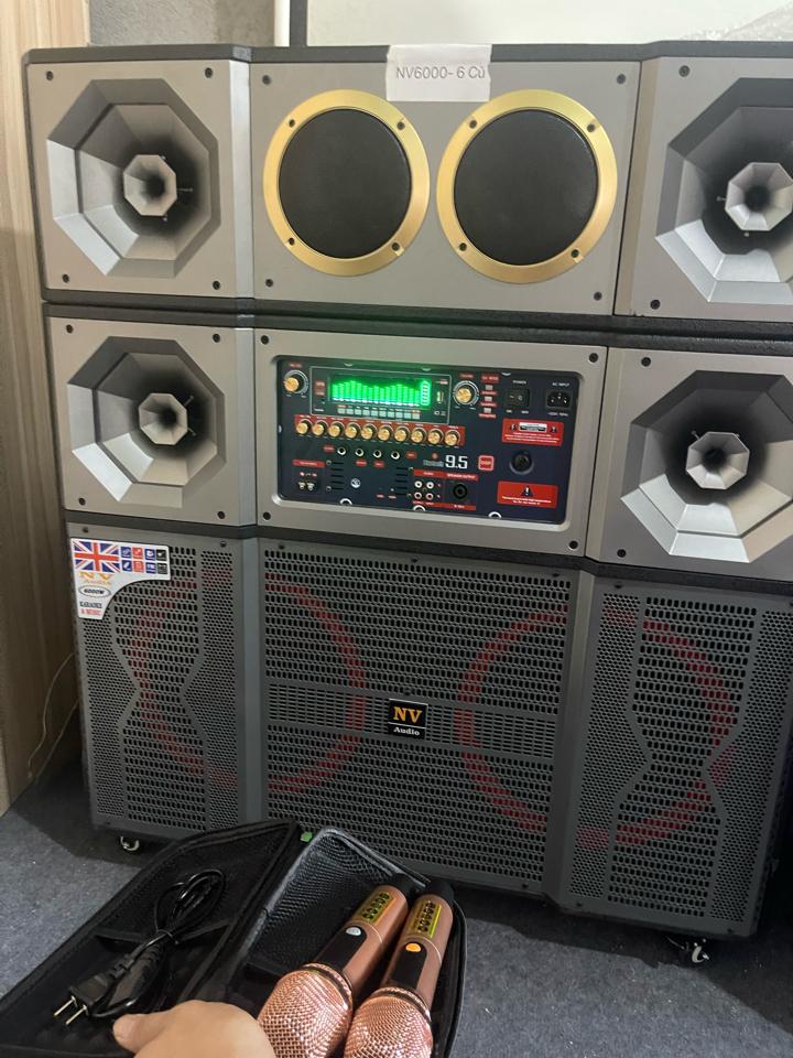 Loa Kéo Gập 2 bass 40, 4 treb , 2 trung-duoc-ban-tai-NQD AUDIO