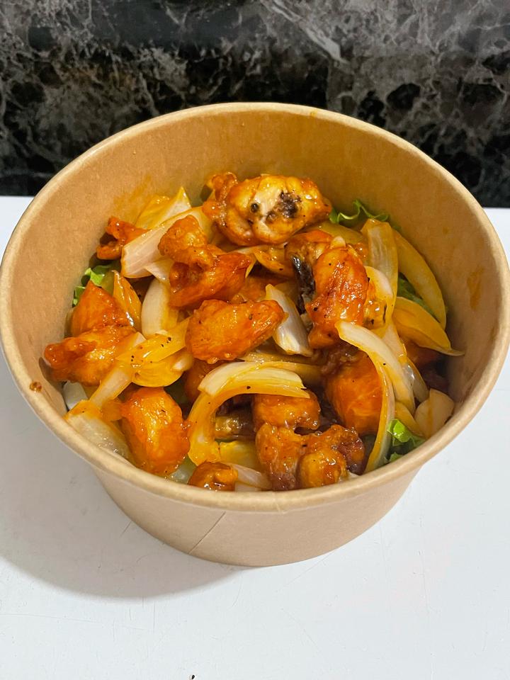 Gà sốt mắm -duoc-ban-tai-Ngân Lê