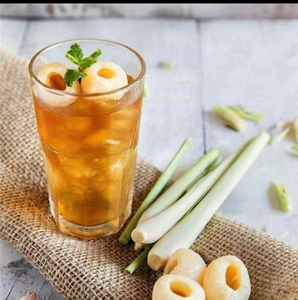 Trà Vải-duoc-ban-tai-CHILL COFFEE