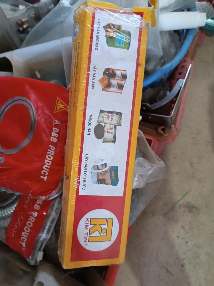 Que hàn 2,5 ly-duoc-ban-tai-Điện Nước Ngọc Bình