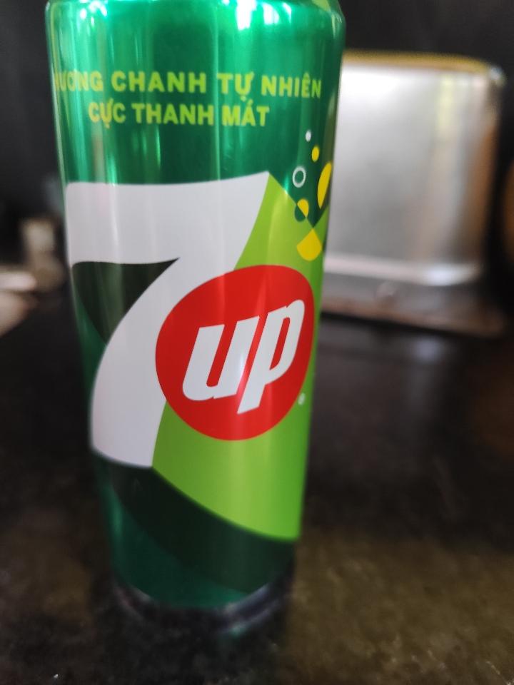 7UP - 500ML-duoc-ban-tai-Cà phê Điểm Hẹn