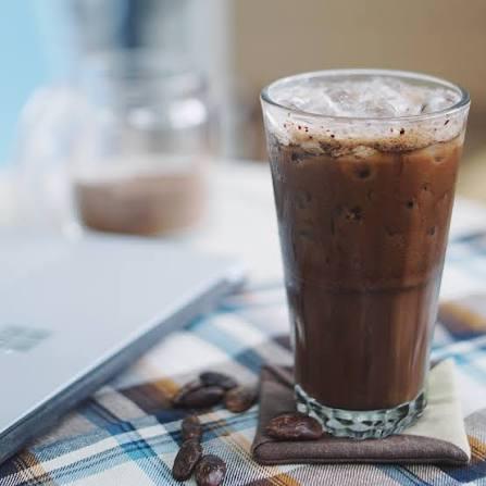 Cacao đá-duoc-ban-tai-Cà phê Điểm Hẹn