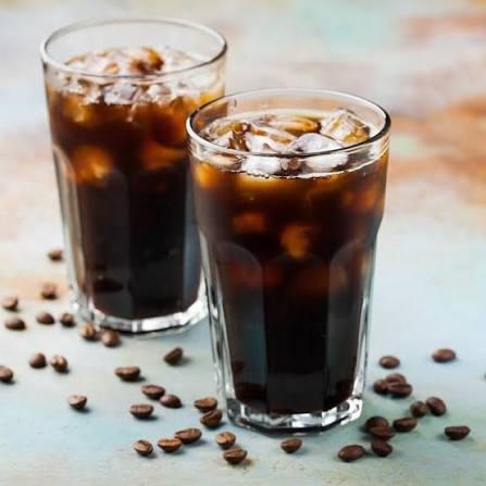 Cà phê nóng/đá-duoc-ban-tai-Cà phê Điểm Hẹn
