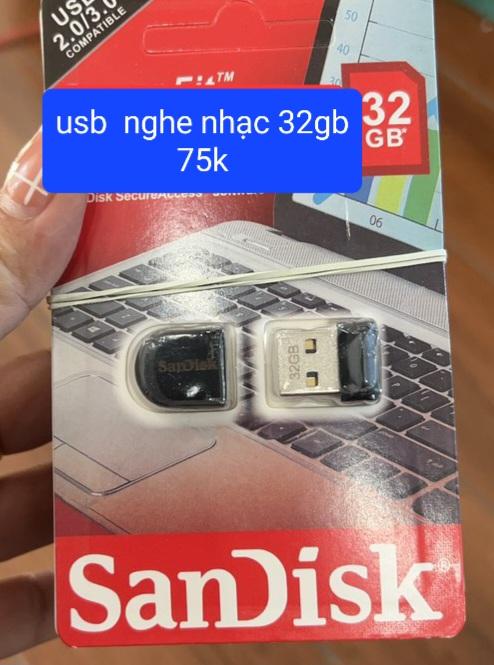 Usb nghe nhạc-duoc-ban-tai-Nội thất ô tô Ánh Duy