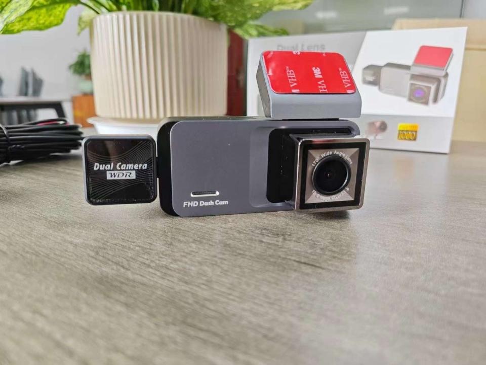 Cam hành trình quay trước sau - trong xe ( phần mềm vidure)-duoc-ban-tai-Nội thất ô tô Ánh Duy