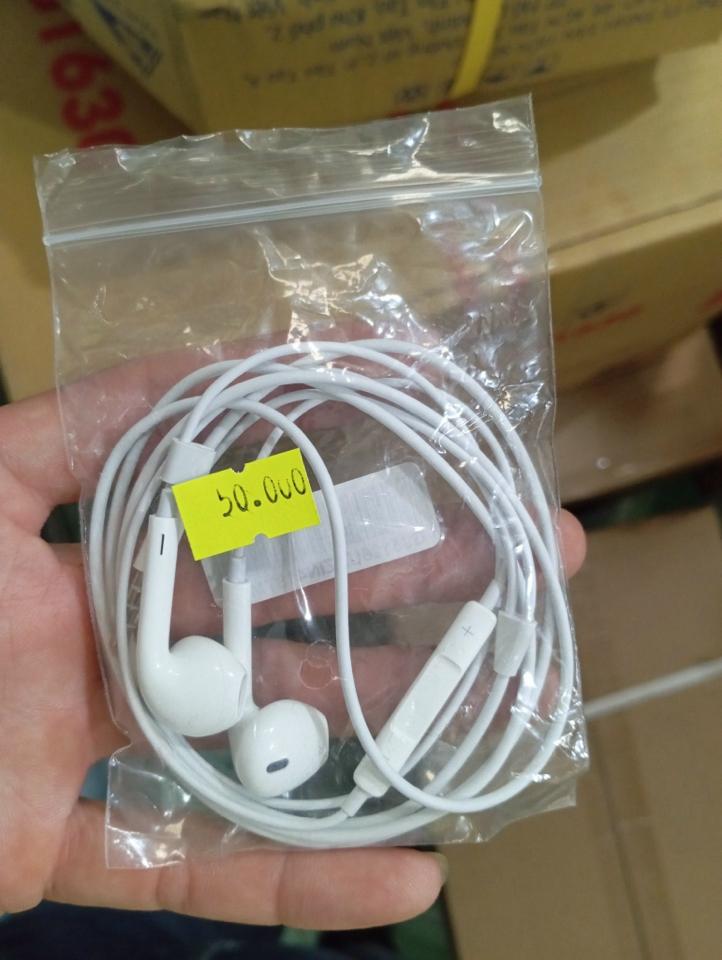 Tai nghe iphone 6s chân 3.5-duoc-ban-tai-Cửa hàng điện thoại PHÚC BẢO 3