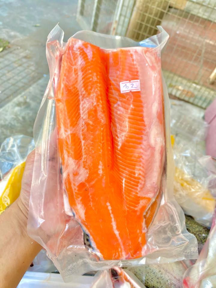 Cá hồi Sapa tươi -duoc-ban-tai-4SFoodshop - Thực Phẩm Cao Cấp
