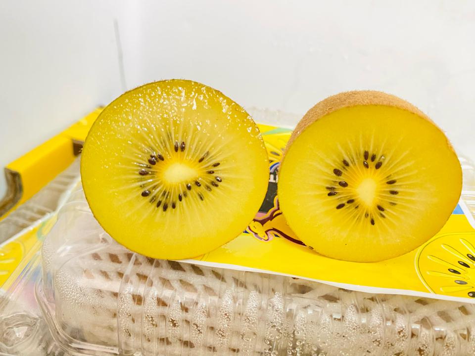 Kiwi vàng Đài Loan-duoc-ban-tai-4SFoodshop - Thực Phẩm Cao Cấp