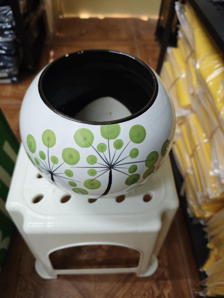 Chậu Sứ Bầu Tròn (C:18cm, M:15cm)-duoc-ban-tai-TẠP HOÁ 805