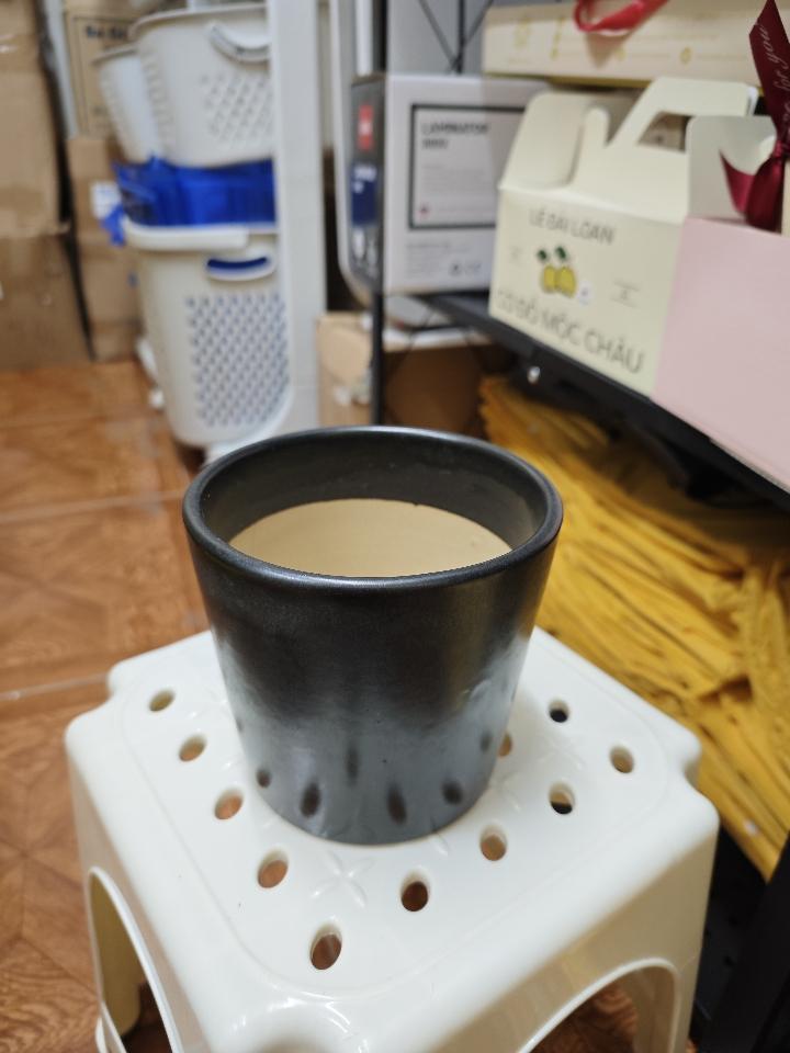 Chậu Cây Sứ Đen (Cao 12cm, Miệng15cm)-duoc-ban-tai-TẠP HOÁ 805