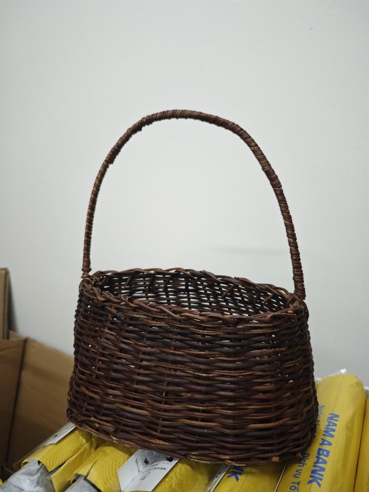 Giỏ Mây Nâu Đen-duoc-ban-tai-TẠP HOÁ 805