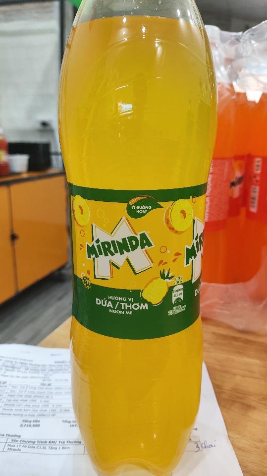 Mirinda dứa 1,5l-duoc-ban-tai-LELA XIÊN