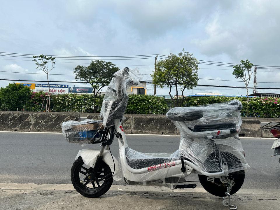 Newber SUP-duoc-ban-tai-CTY TNHH PHOENIX E BIKE