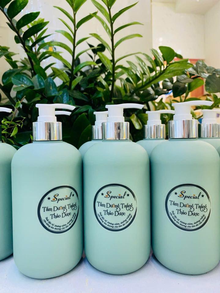 Tắm dưỡng da - Thảo dược thuần chay Special-duoc-ban-tai-Siêu thị Special