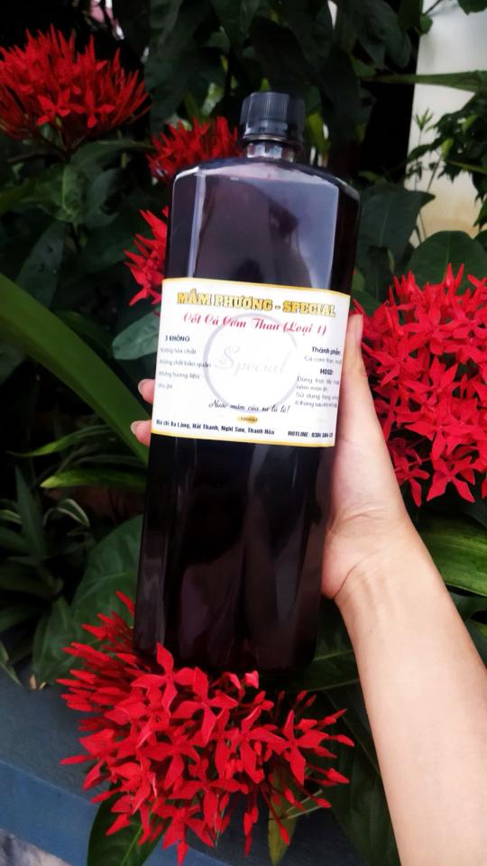 Mắm Phương - Special (Cốt cá cơm loại 1, nguyên liệu là cá cơm than ủ trong 2 năm)-duoc-ban-tai-Siêu thị Special