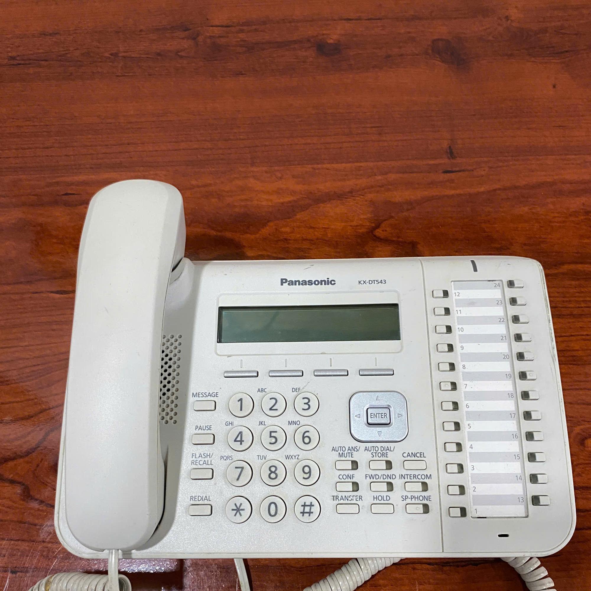 ĐIỆN THOẠI BÀN ĐẠO CỤ XƯA-duoc-ban-tai-TRẦN LÊ SHOW