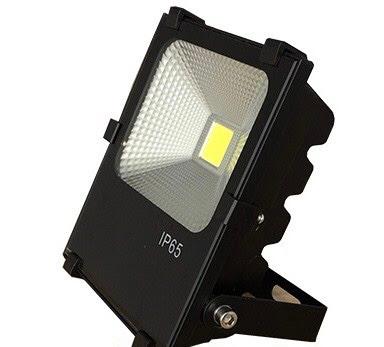 ĐÈN PHA LED -duoc-ban-tai-TRẦN LÊ SHOW