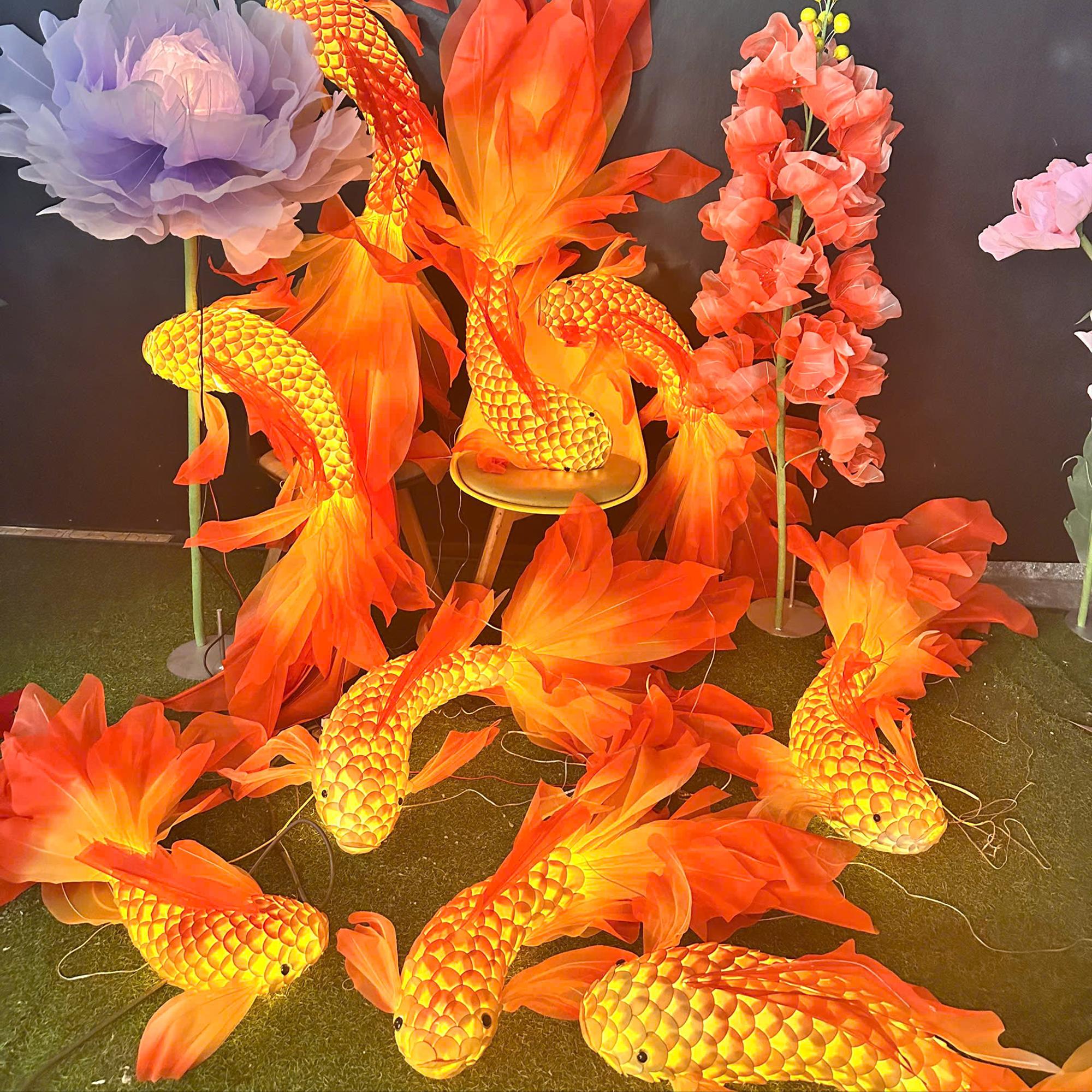 MÔ HÌNH CÁ CHÉP ĐẠO CỤ-duoc-ban-tai-TRẦN LÊ SHOW