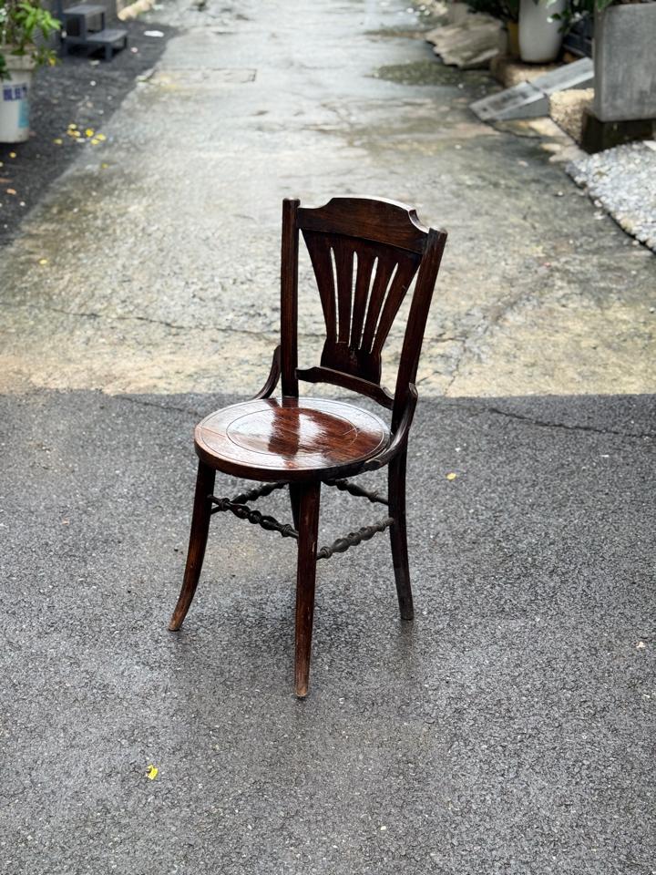 CHO THUÊ GHẾ GỖ XƯA ĐẠO CỤ-duoc-ban-tai-TRẦN LÊ SHOW