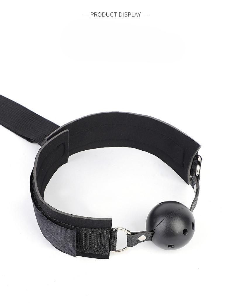 Đai còng tay và ball gag-duoc-ban-tai-Xích Đạo Shop