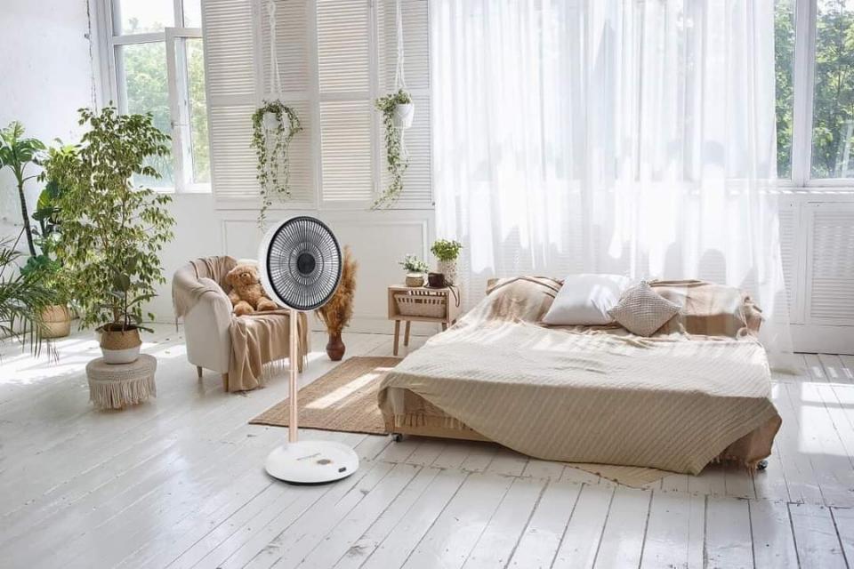 Quạt gấp gọn, tích điện thông minh Elegant nhập khẩu Đức-duoc-ban-tai-Green Life Gia dụng nhập khẩu