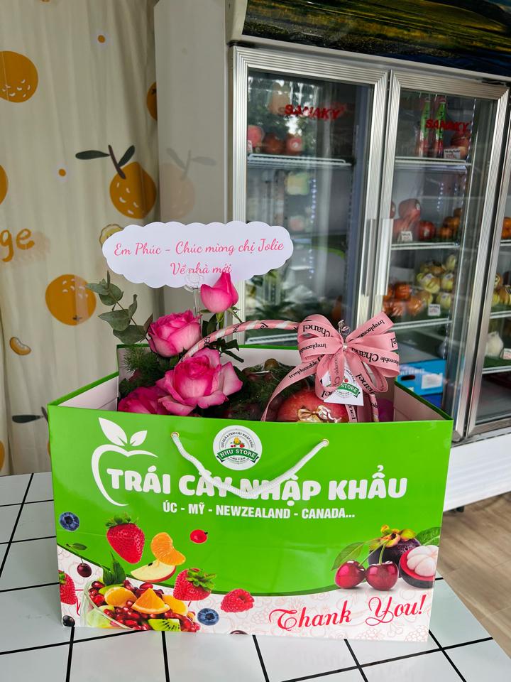 Giỏ quà kèm hoa tươi G50-duoc-ban-tai-Như STORE - Fresh Fruit