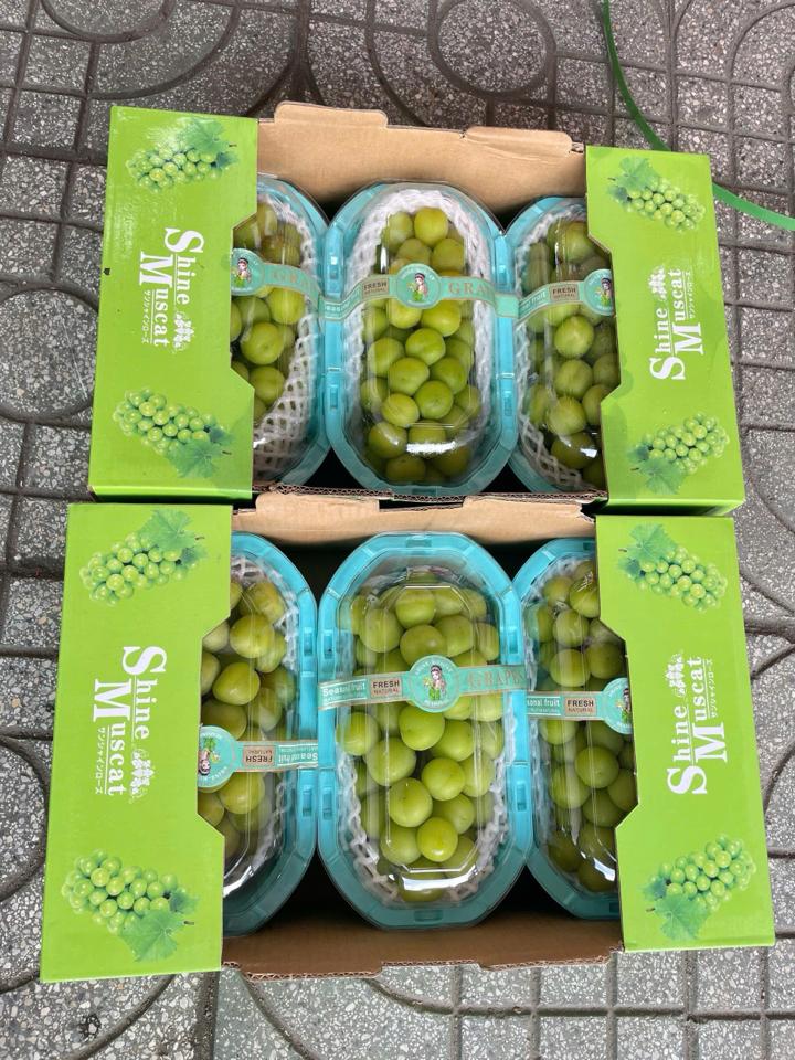 Nho sữa mẫu đơn-duoc-ban-tai-Như STORE - Fresh Fruit
