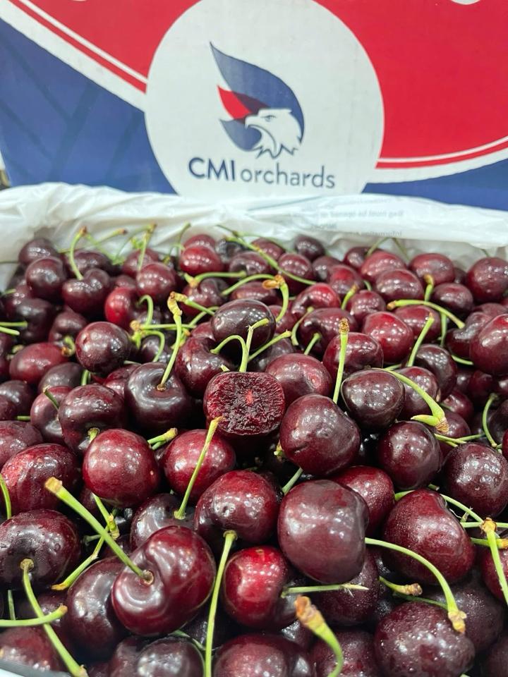 Cherry Mỹ Size 9-duoc-ban-tai-Như STORE - Fresh Fruit