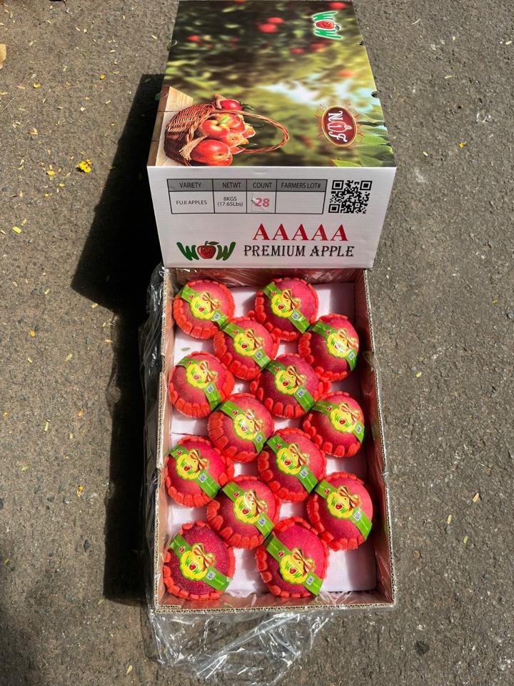 Táo Fusi Nơ-duoc-ban-tai-Như STORE - Fresh Fruit