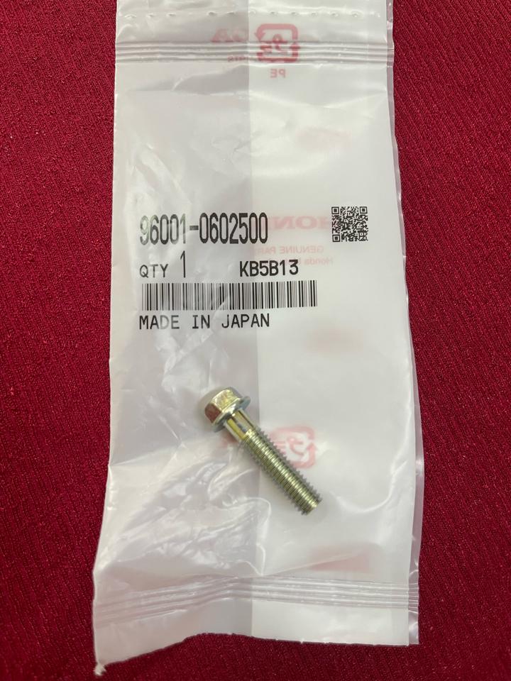 ABTL - Ốc bắt nắp nhựa két nước-duoc-ban-tai-Xe Máy Vũ Hạnh