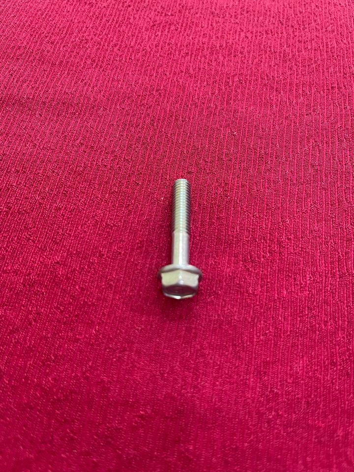 ABTL - Ốc bắt hộp số ngắn-duoc-ban-tai-Xe Máy Vũ Hạnh