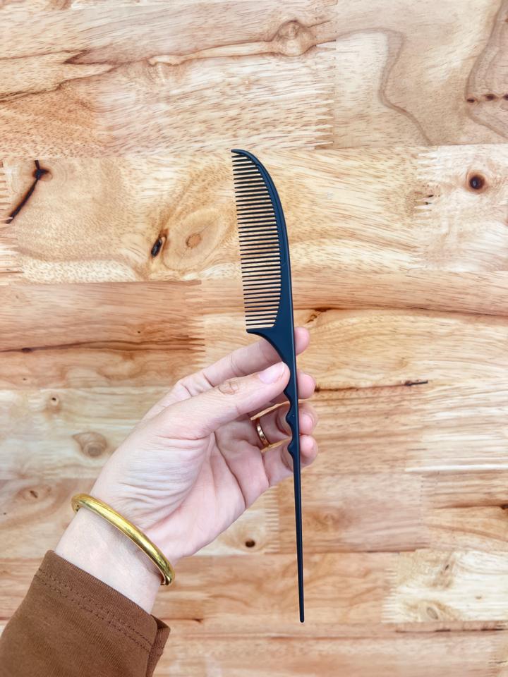 Lược cá mập 10-duoc-ban-tai-Mỹ Phẩm - Phụ Liệu Tóc Thành Nga