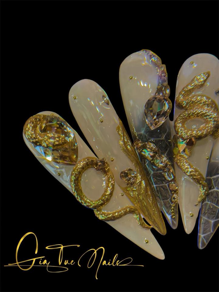 Móng Úp Dài (Nhọn)-duoc-ban-tai-NAIL GIA TUỆ